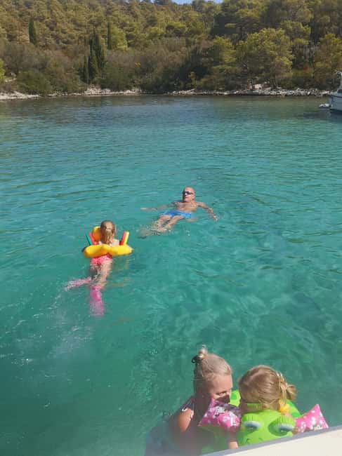 Zadar: 3-Stop Blue Lagoon & Snorkeling Cruise with Drinks - Drinks, snacks, and what to budget when food is not included
