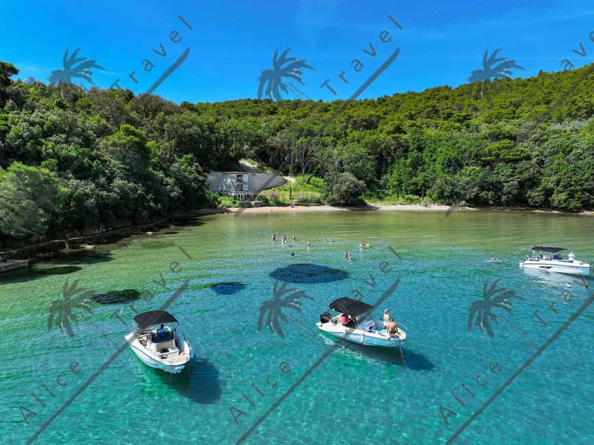 Zadar: 3-Stop Blue Lagoon & Snorkeling Cruise with Drinks - What to pack for a comfortable snorkeling day