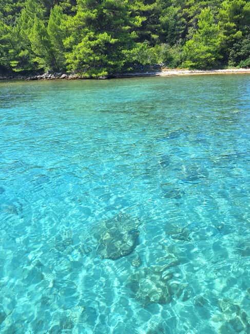 Zadar: Adventure on 6 islands, 3 lagoons, 1 cave, Bio Fruits - Who should book this Zadar island cruise and who might skip it