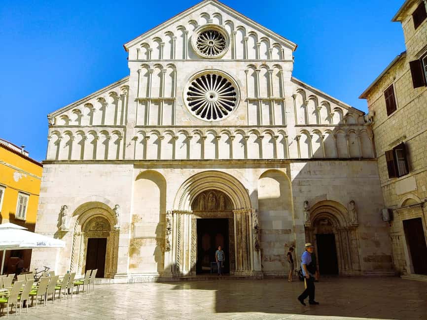 Zadar City Tour 120min Walk - Market Zadar Stop: Aperitif and Possible Cheese or Maraschino Tastings