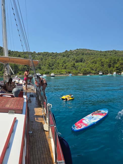 Zadar: Cruise aboard an Authentic Wooden Boat with Drinks - Who Should Book This Cruise, and Who Might Skip It