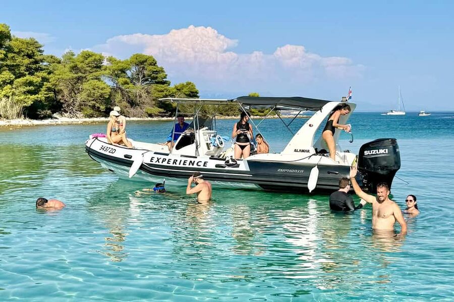 Zadar: Dugi Otok Island Discovery Day Trip with Snorkeling - Veli Rat and the Shipwreck Snorkel: Swimming Over History