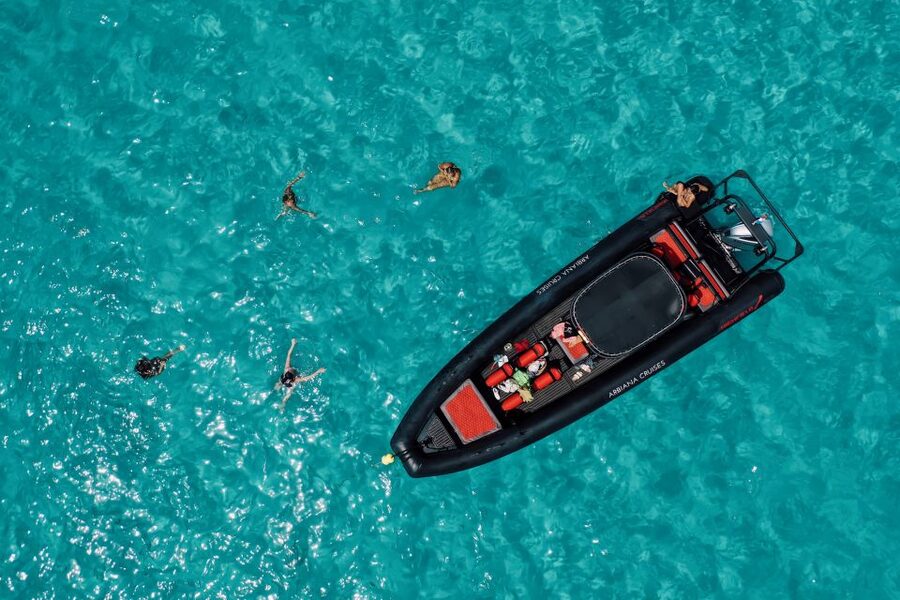 Zadar: Dugi Otok, Kornati Park, Sakarun Beach Speedboat Tour - Vrulje Bay free time and lunch planning