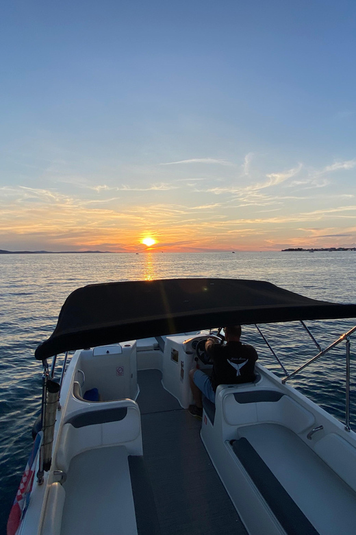 Zadar: Golden Hour Cruise RIB Tour Island Dinner Stop & Swim - Snorkeling and sunset swimming: what you can actually do in 3 hours