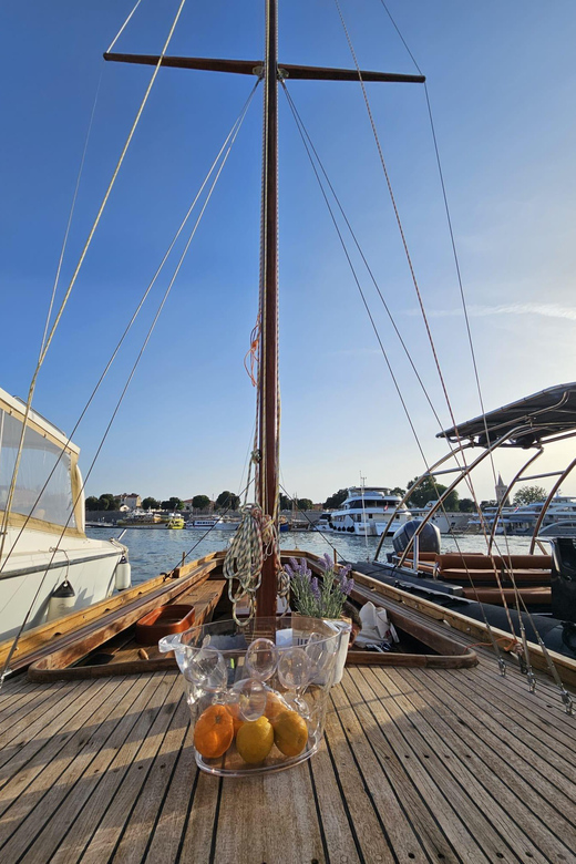 Zadar highlights - Zadar discovery Short tour - Why Zadar looks different when you approach by sea