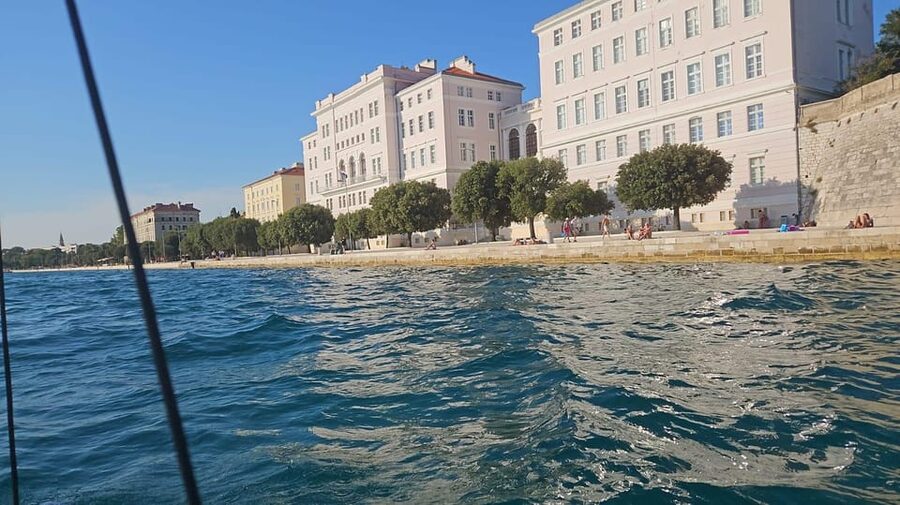 Zadar highlights - Zadar discovery Short tour - Guided look on land-adjacent sights: walls, promenade, and key landmarks