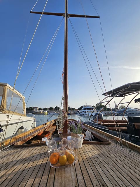 Zadar highlights - Zadar discovery Short tour - The My Dream boat: classic style, easy going pace
