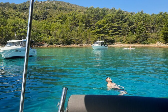 Zadar: Island Luxury Speedboat Tour with Snorkeling - Snorkeling gear, WiFi, and onboard comfort: the practical stuff that makes the day easier