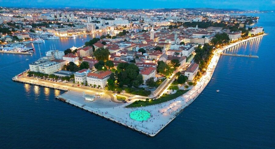 Zadar: Private Walking Tour Through 3,000 Years of History - Venetian walls, Fosa port, and the Land Gate defense story