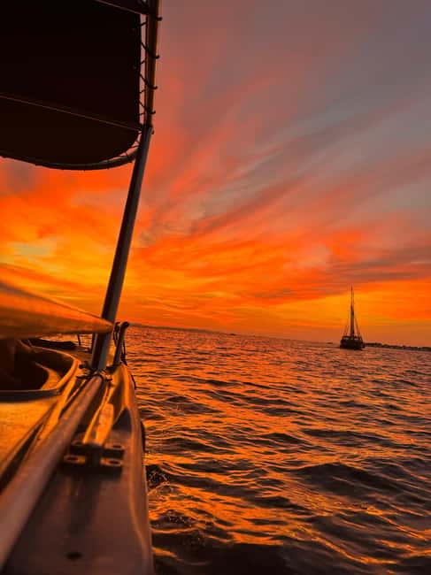 Zadar: Romantic, Luxury Sunset Boat Tour with Aperol Spritz - The Sunset in Zadar: Why This One Gets People Talking