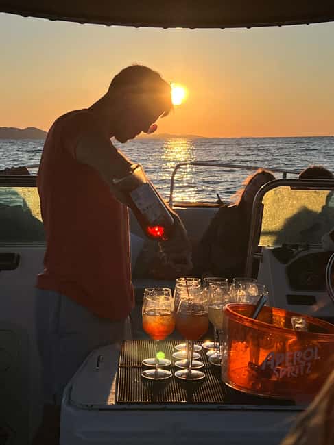 Zadar: Romantic, Luxury Sunset Boat Tour with Aperol Spritz - Local Guide Stories: Zadar History Without the Lecture Mood