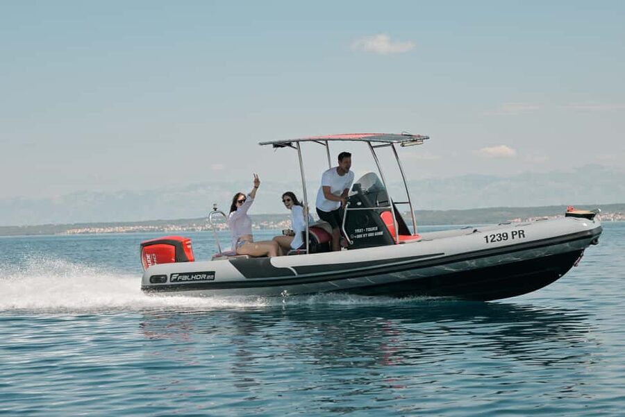 Zadar:Speedboat Tour Thrill Ride with Snorkeling on 3 island - Price and value: is 35 USD really fair?