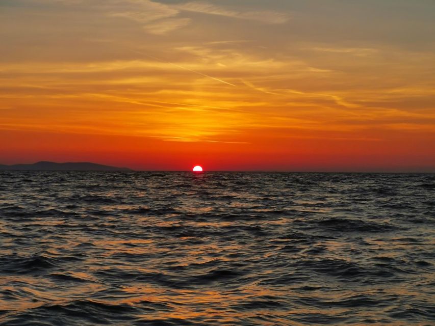 Zadar: Sunset and Night Cruise with Unlimited Sparkling Wine - Boarding at Marina Tankerkomerc: why the meeting point matters