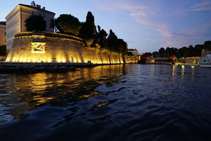 Zadar: Sunset and Night Cruise with Unlimited Sparkling Wine - Sea Organ at night: how the city makes music from the waves