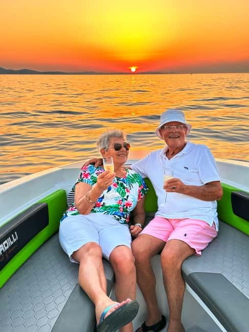Zadar: Sunset Sip & Cruise with Bubbles - The Guide, the Crew, and Getting Local Context