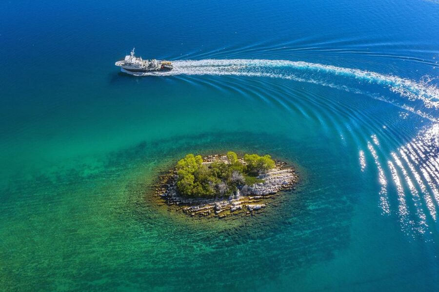 Zadar: Three Islands Private Boat Tour - Snorkeling gear included, and how to make those stops count