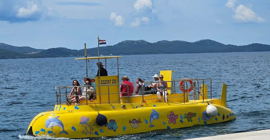 Zadar: Yellow Semi-Submarine Underwater Exploration Tour - The Zadar underwater lesson: what the audio guide helps you notice