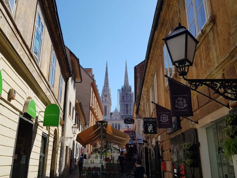 Zagreb: City and WWII Tunnels Walking Tour - WWII tunnels, the part that makes the tour memorable
