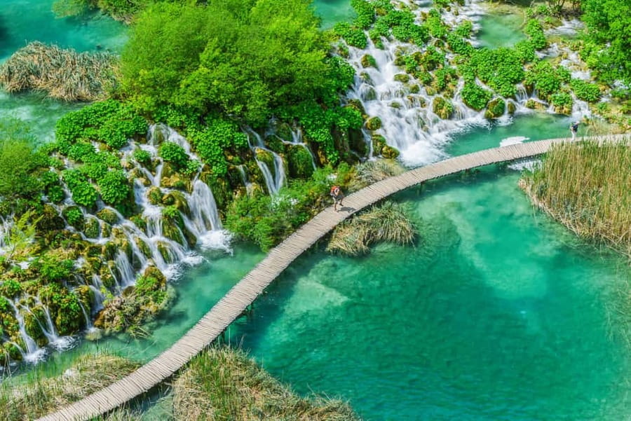Zagreb: Plitvice with Ticket & Rastoke Tour for Max 8 people - Winter reality check: Upper Lakes, fewer crowds, and slippery trails