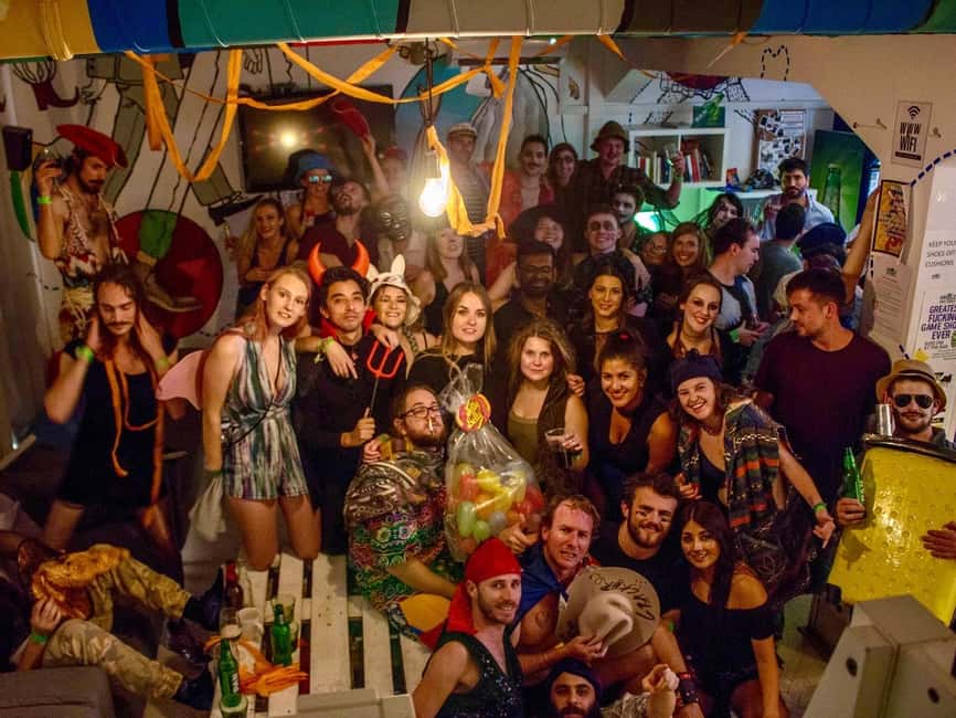 Zagreb: Pub Crawl, 1-Hour of Unlimited Drinks, & Club Entry - Key highlights worth planning around