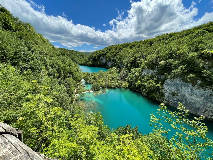 Zagreb: Rastoke & Plitvice Lakes Guided Tour with Ticket - Seasonal Changes, Fog, Rain, and What to Expect